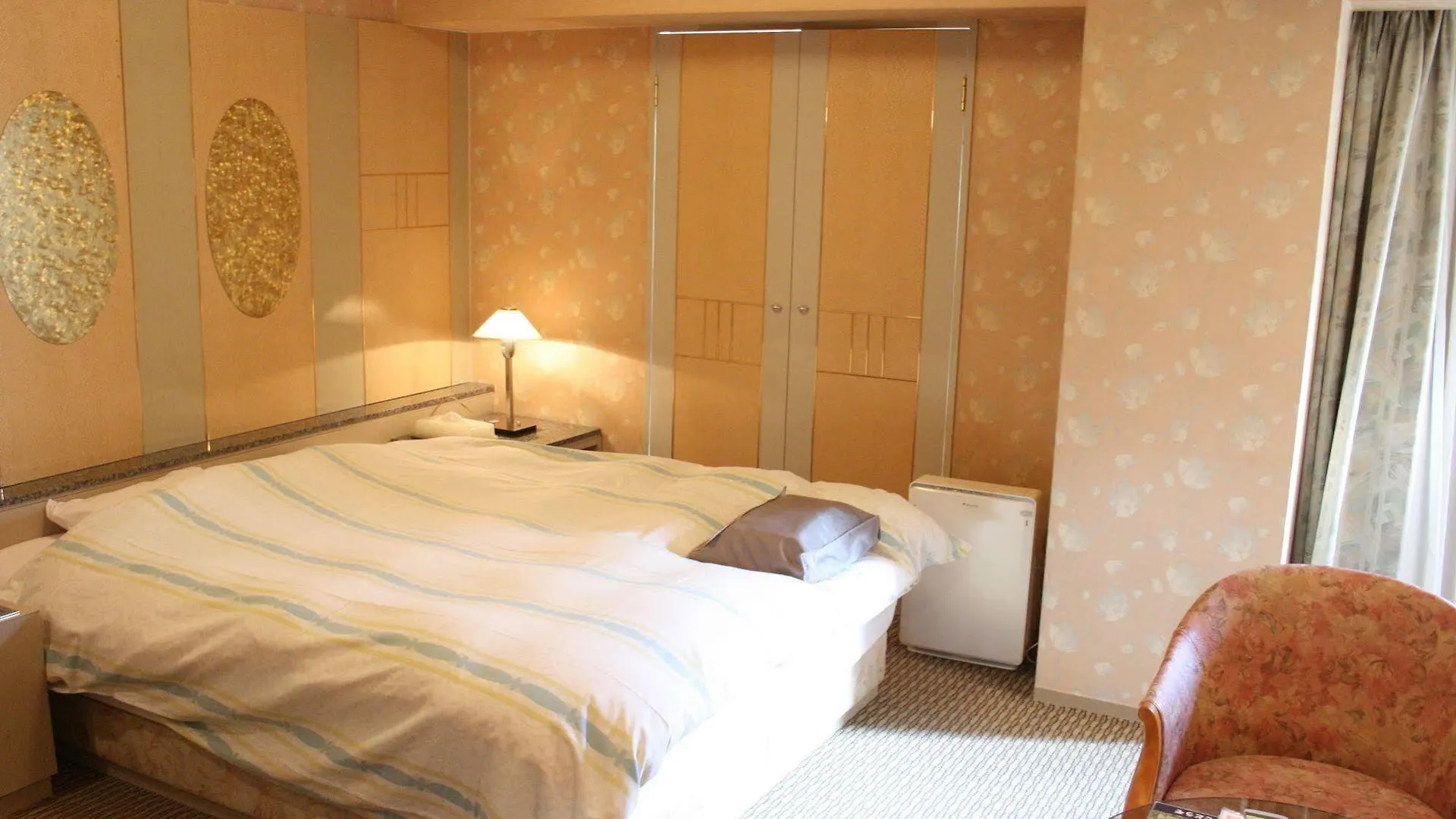 ** Love hotel Hotel Alpina (Adults Only) Kobe Japan